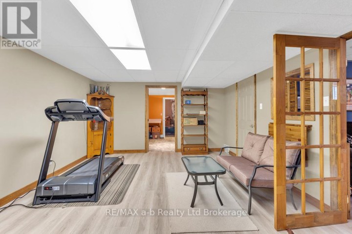 Photo 16 at 53 Woodland Crescent, Tillsonburg Photo 16 at 53 Woodland Crescent, Tillsonburg