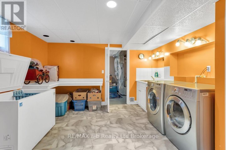 Photo 18 at 53 Woodland Crescent, Tillsonburg Photo 18 at 53 Woodland Crescent, Tillsonburg