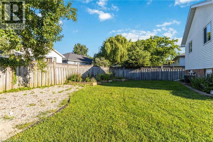 Photo 38 at 5 Cork Crescent, Brantford Photo 38 at 5 Cork Crescent, Brantford