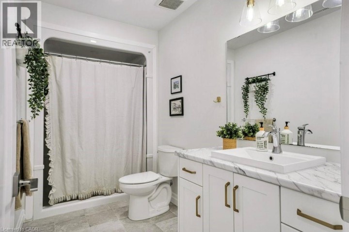 Photo 33 at 11 Keba Crescent, Tillsonburg Photo 33 at 11 Keba Crescent, Tillsonburg