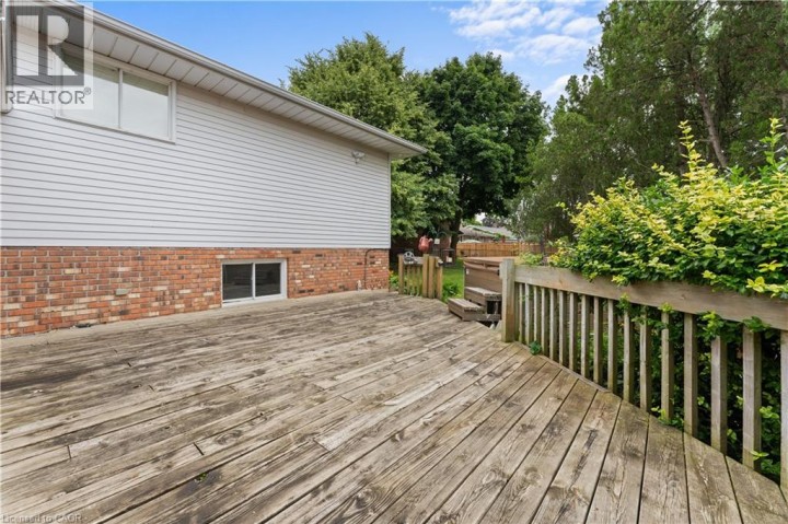Photo 8 at 121 Tollgate Road, Brantford Photo 8 at 121 Tollgate Road, Brantford