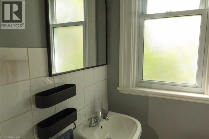 Photo 11 at 231 Dalhousie Street, Brantford Photo 11 at 231 Dalhousie Street, Brantford