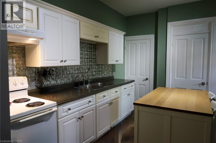 Photo 8 at 231 Dalhousie Street, Brantford Photo 8 at 231 Dalhousie Street, Brantford