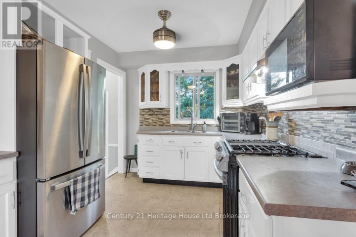 Photo 4 at 84 Denrich Avenue, Tillsonburg Photo 4 at 84 Denrich Avenue, Tillsonburg