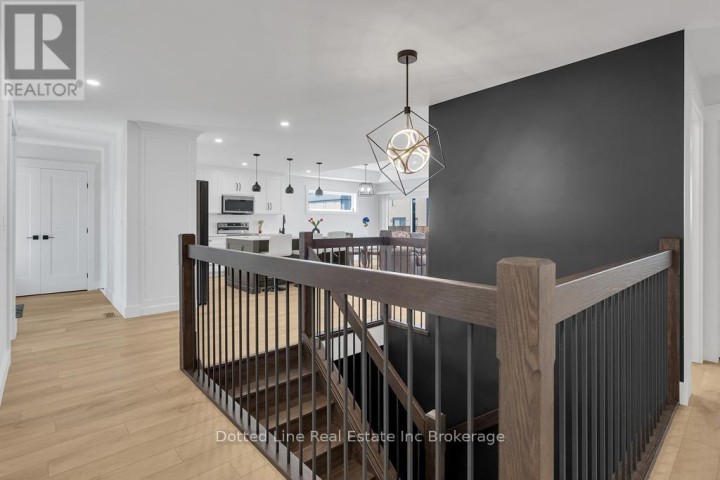 Photo 10 at 16 Walnut Drive, Tillsonburg Photo 10 at 16 Walnut Drive, Tillsonburg