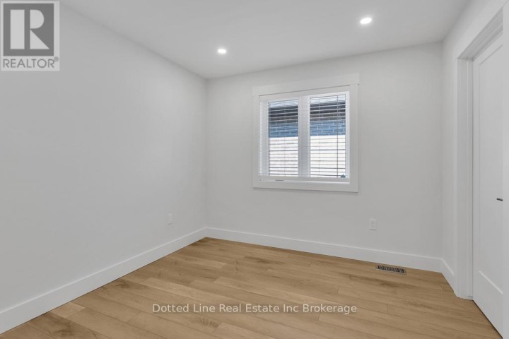 Photo 17 at 16 Walnut Drive, Tillsonburg Photo 17 at 16 Walnut Drive, Tillsonburg