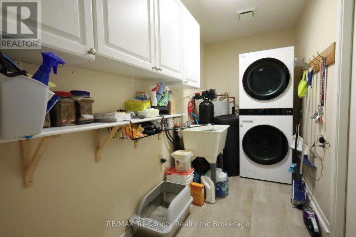 Photo 23 at 20 Edwin Crescent, Tillsonburg Photo 23 at 20 Edwin Crescent, Tillsonburg