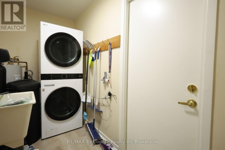 Photo 24 at 20 Edwin Crescent, Tillsonburg Photo 24 at 20 Edwin Crescent, Tillsonburg