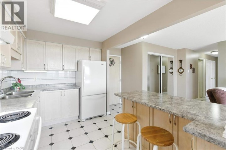 Photo 12 at 9 BONHEUR Court 807, Brantford Photo 12 at 9 BONHEUR Court 807, Brantford