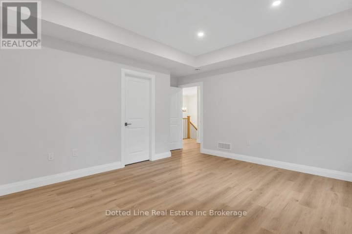 Photo 15 at 9 Delevan Crescent, Tillsonburg Photo 15 at 9 Delevan Crescent, Tillsonburg