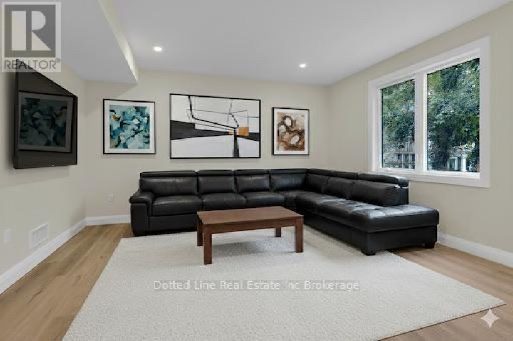 Photo 11 at 9 Delevan Crescent, Tillsonburg Photo 11 at 9 Delevan Crescent, Tillsonburg