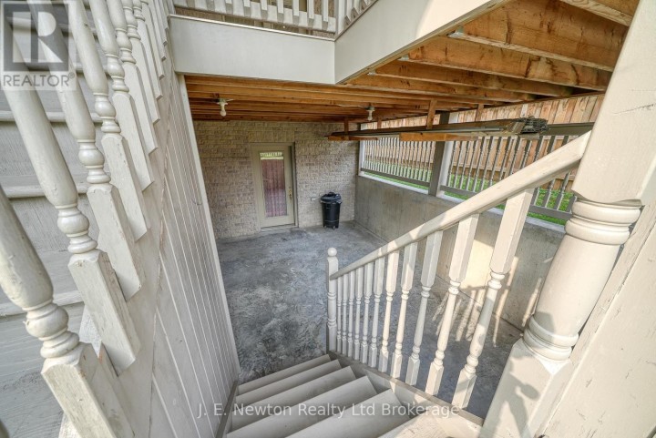 Photo 5 at 356 Broadway Street, Tillsonburg Photo 5 at 356 Broadway Street, Tillsonburg