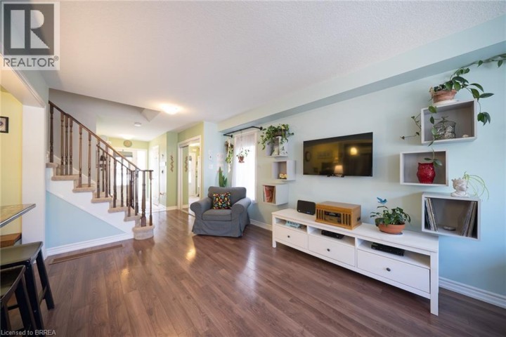 Photo 6 at 100 Bisset Avenue, Brantford Photo 6 at 100 Bisset Avenue, Brantford
