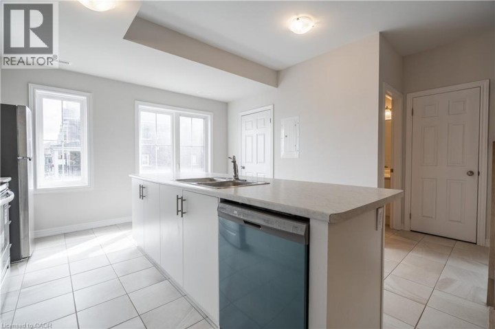 Photo 10 at 677 PARK Road 7, Brantford Photo 10 at 677 PARK Road 7, Brantford