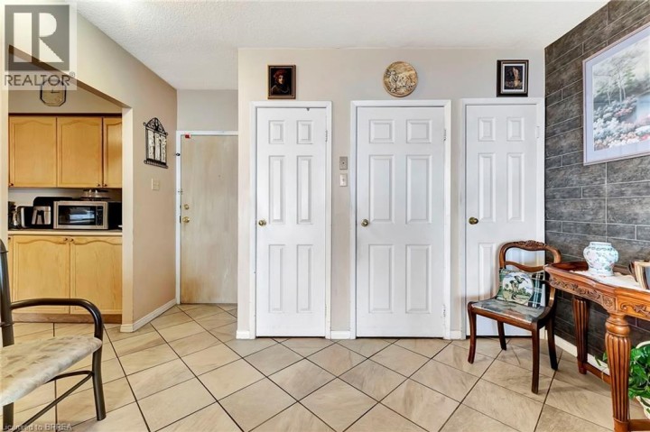 Photo 6 at 9 BONHEUR Court 902, Brantford Photo 6 at 9 BONHEUR Court 902, Brantford
