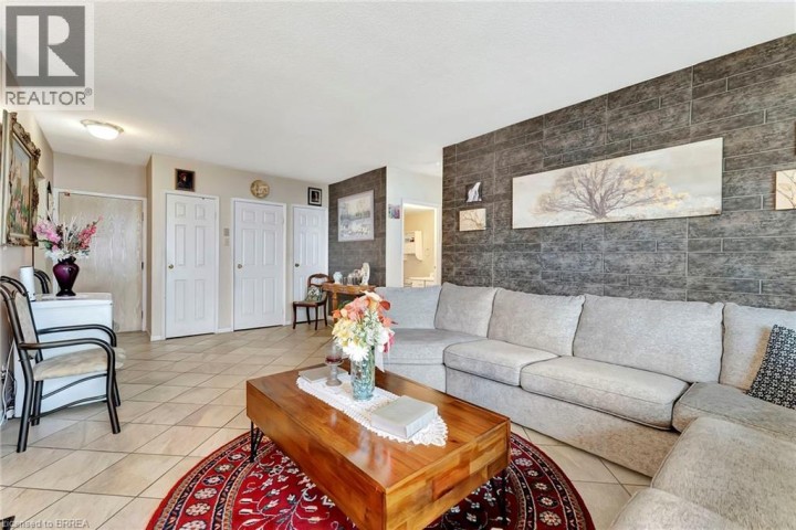 Photo 9 at 9 BONHEUR Court 902, Brantford Photo 9 at 9 BONHEUR Court 902, Brantford
