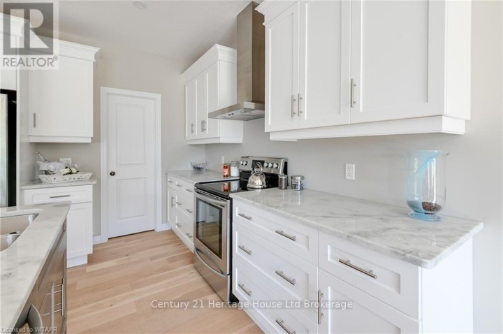 Photo 12 at 46 Matheson Crescent, Innerkip, Woodstock Photo 12 at 46 Matheson Crescent, Innerkip, Woodstock