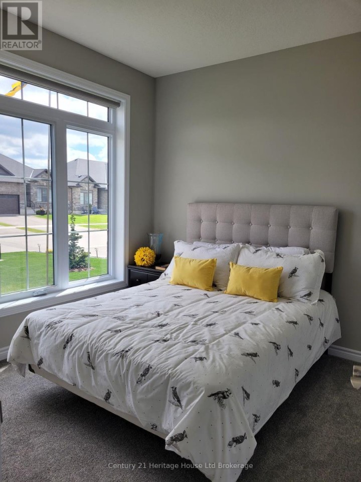 Photo 10 at 22 Matheson Crescent, Innerkip, Woodstock Photo 10 at 22 Matheson Crescent, Innerkip, Woodstock