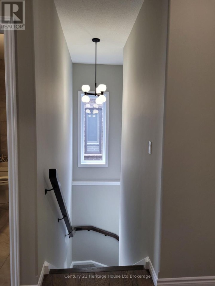 Photo 11 at 22 Matheson Crescent, Innerkip, Woodstock Photo 11 at 22 Matheson Crescent, Innerkip, Woodstock