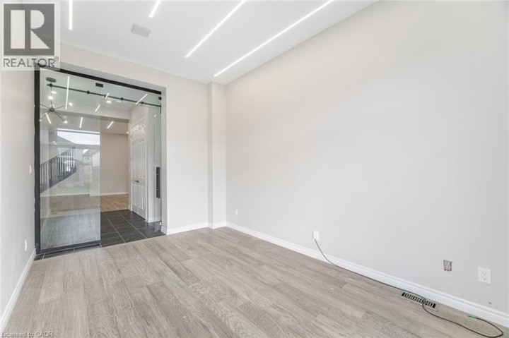 Photo 5 at 101 Sass Crescent, Innerkip, Woodstock Photo 5 at 101 Sass Crescent, Innerkip, Woodstock