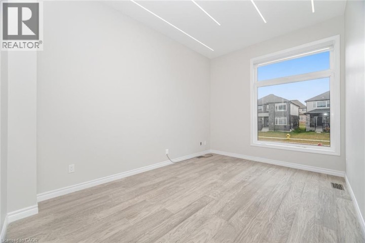 Photo 6 at 101 Sass Crescent, Innerkip, Woodstock Photo 6 at 101 Sass Crescent, Innerkip, Woodstock