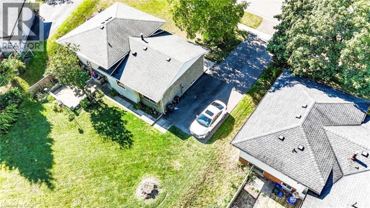 Photo 37 at 659 Gladstone Drive, Woodstock Photo 37 at 659 Gladstone Drive, Woodstock