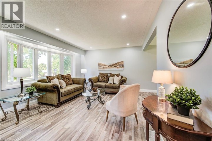 Photo 8 at 659 Gladstone Drive, Woodstock Photo 8 at 659 Gladstone Drive, Woodstock