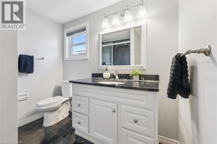 Photo 11 at 158 Barnicke Drive, Cambridge Photo 11 at 158 Barnicke Drive, Cambridge