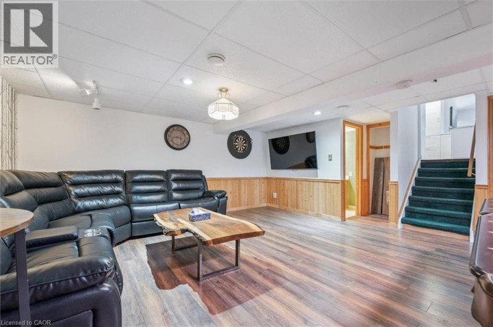 Photo 15 at 158 Barnicke Drive, Cambridge Photo 15 at 158 Barnicke Drive, Cambridge