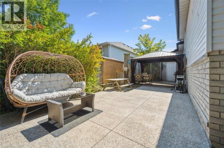 Photo 20 at 158 Barnicke Drive, Cambridge Photo 20 at 158 Barnicke Drive, Cambridge