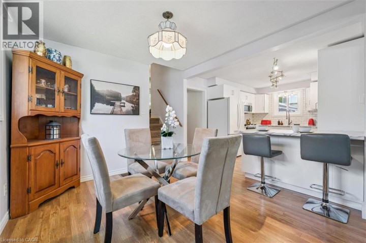 Photo 7 at 158 Barnicke Drive, Cambridge Photo 7 at 158 Barnicke Drive, Cambridge