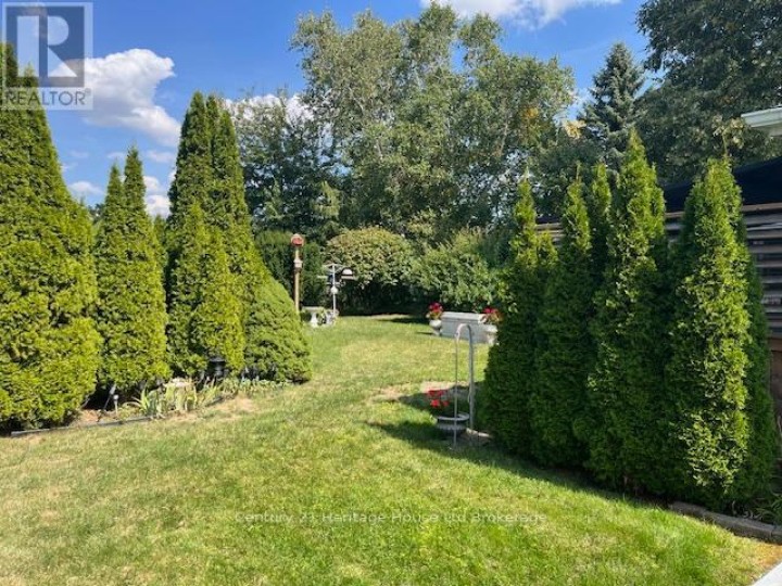 Photo 31 at 65 Edwin Crescent, Tillsonburg Photo 31 at 65 Edwin Crescent, Tillsonburg