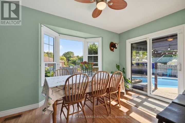 Photo 12 at 17 Clear Valley Drive, Tillsonburg Photo 12 at 17 Clear Valley Drive, Tillsonburg