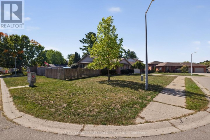 Photo 46 at 17 Clear Valley Drive, Tillsonburg Photo 46 at 17 Clear Valley Drive, Tillsonburg