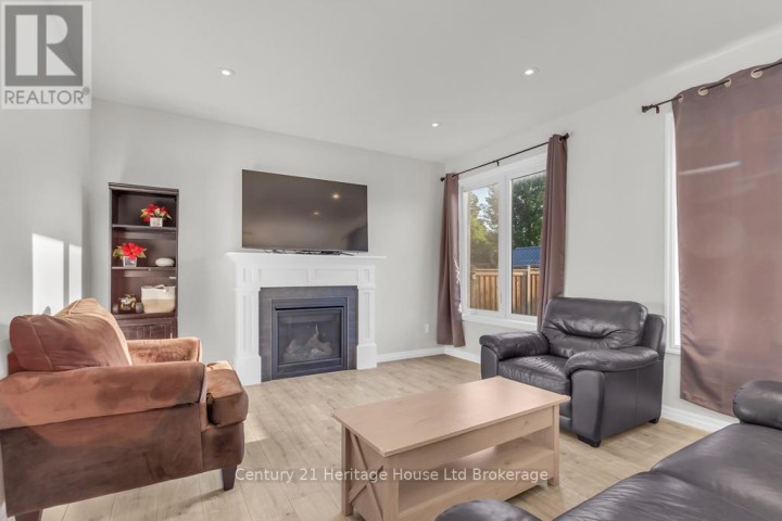 Photo 8 at 261 Wilson Avenue, Tillsonburg Photo 8 at 261 Wilson Avenue, Tillsonburg