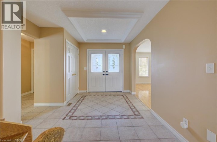 Photo 4 at 216 Mcnichol Drive, Cambridge Photo 4 at 216 Mcnichol Drive, Cambridge