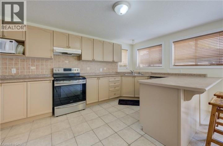 Photo 9 at 216 Mcnichol Drive, Cambridge Photo 9 at 216 Mcnichol Drive, Cambridge