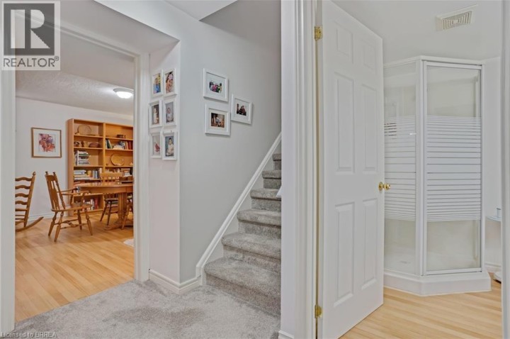 Photo 33 at 110 SOMERSET Road 5, Brantford Photo 33 at 110 SOMERSET Road 5, Brantford