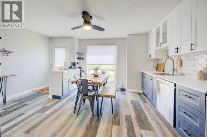 Photo 6 at 879 PARKINSON Road 28, Woodstock Photo 6 at 879 PARKINSON Road 28, Woodstock