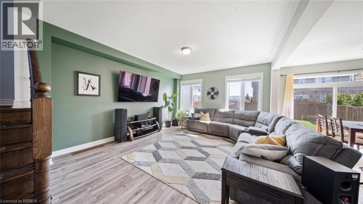 Photo 5 at 119 Barlow Place, Innerkip, Woodstock Photo 5 at 119 Barlow Place, Innerkip, Woodstock