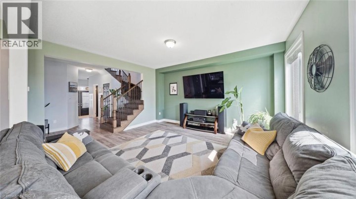 Photo 7 at 119 Barlow Place, Innerkip, Woodstock Photo 7 at 119 Barlow Place, Innerkip, Woodstock