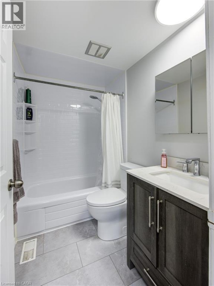 Photo 7 at 806201 OXFORD Road 39, Innerkip, Woodstock Photo 7 at 806201 OXFORD Road 39, Innerkip, Woodstock