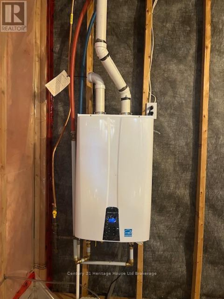 Photo 35 at 101 - 5 Woodhaven Drive, Tillsonburg Photo 35 at 101 - 5 Woodhaven Drive, Tillsonburg