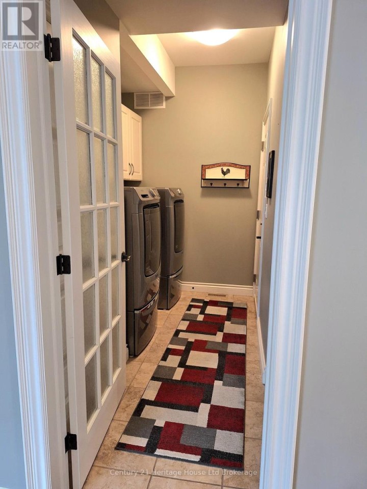 Photo 8 at 101 - 5 Woodhaven Drive, Tillsonburg Photo 8 at 101 - 5 Woodhaven Drive, Tillsonburg