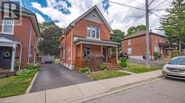Photo 2 at 30 Lyons Avenue, Brantford Photo 2 at 30 Lyons Avenue, Brantford