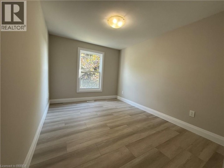 Photo 11 at 15 Banbury Road, Brantford Photo 11 at 15 Banbury Road, Brantford