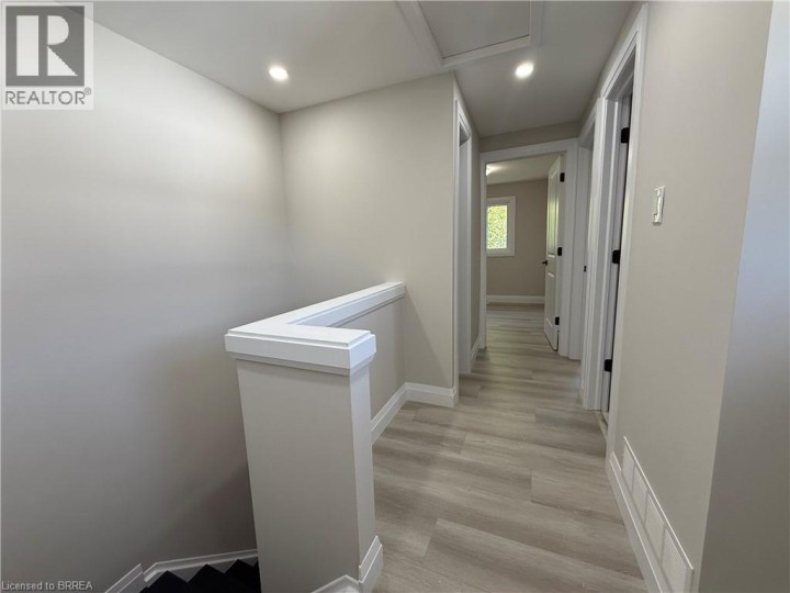 Photo 18 at 15 Banbury Road, Brantford Photo 18 at 15 Banbury Road, Brantford
