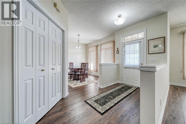 Photo 5 at 667 SOUTHWOOD Way 2, Woodstock Photo 5 at 667 SOUTHWOOD Way 2, Woodstock