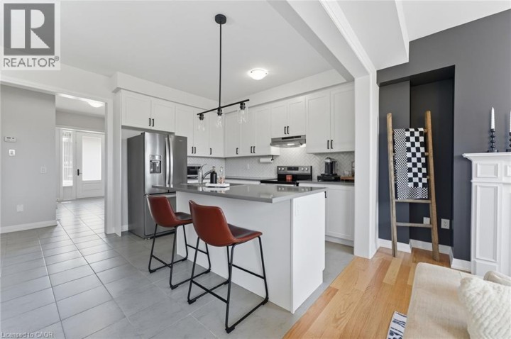 Photo 4 at 872 Sobeski Avenue, Woodstock Photo 4 at 872 Sobeski Avenue, Woodstock