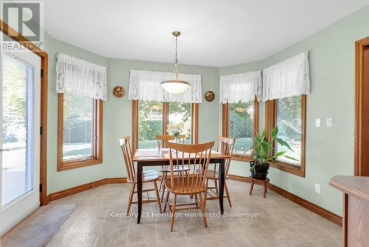 Photo 10 at 5 Thomas Avenue, Tillsonburg Photo 10 at 5 Thomas Avenue, Tillsonburg